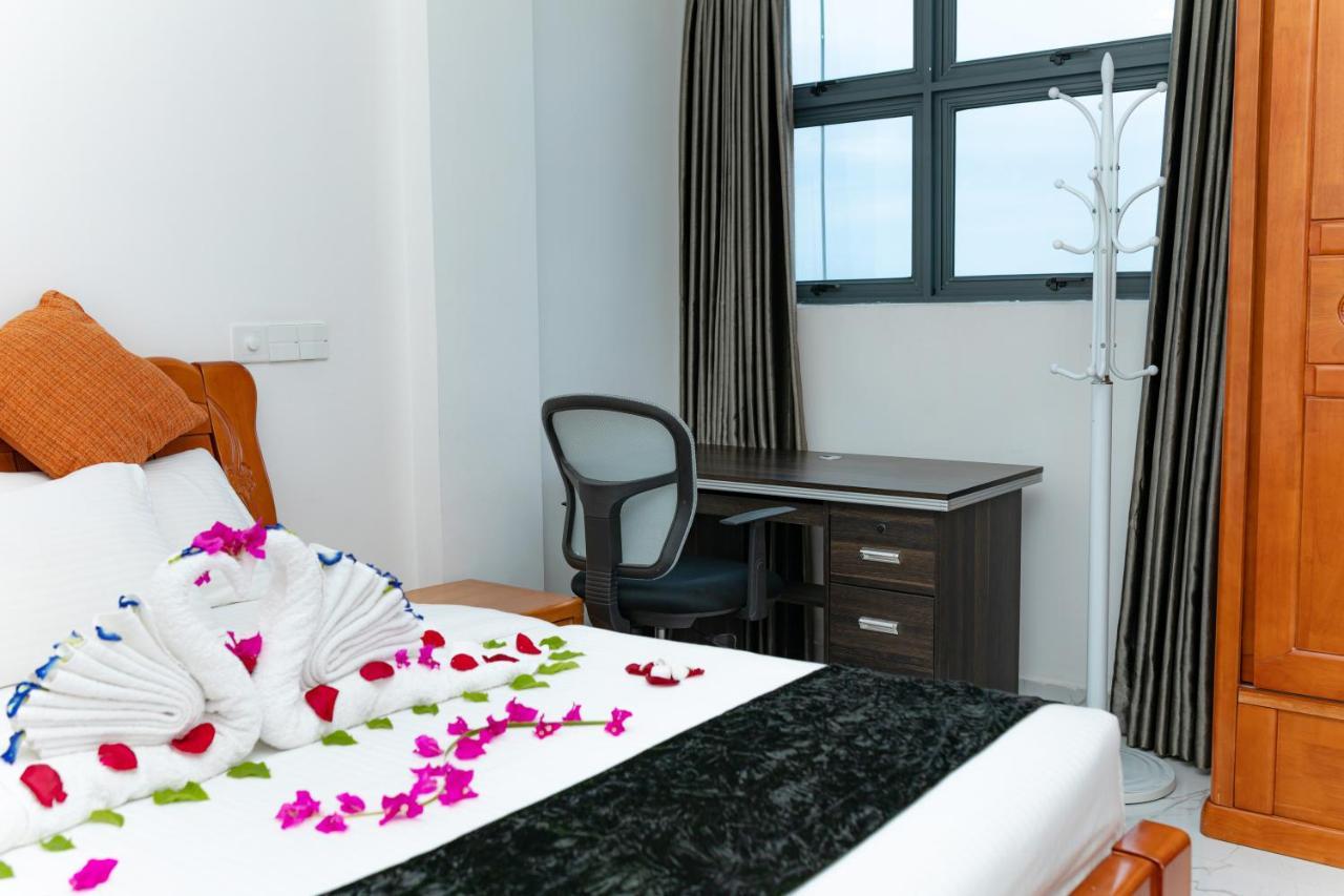 White Beach Holiday At Hulhumale' Exterior foto