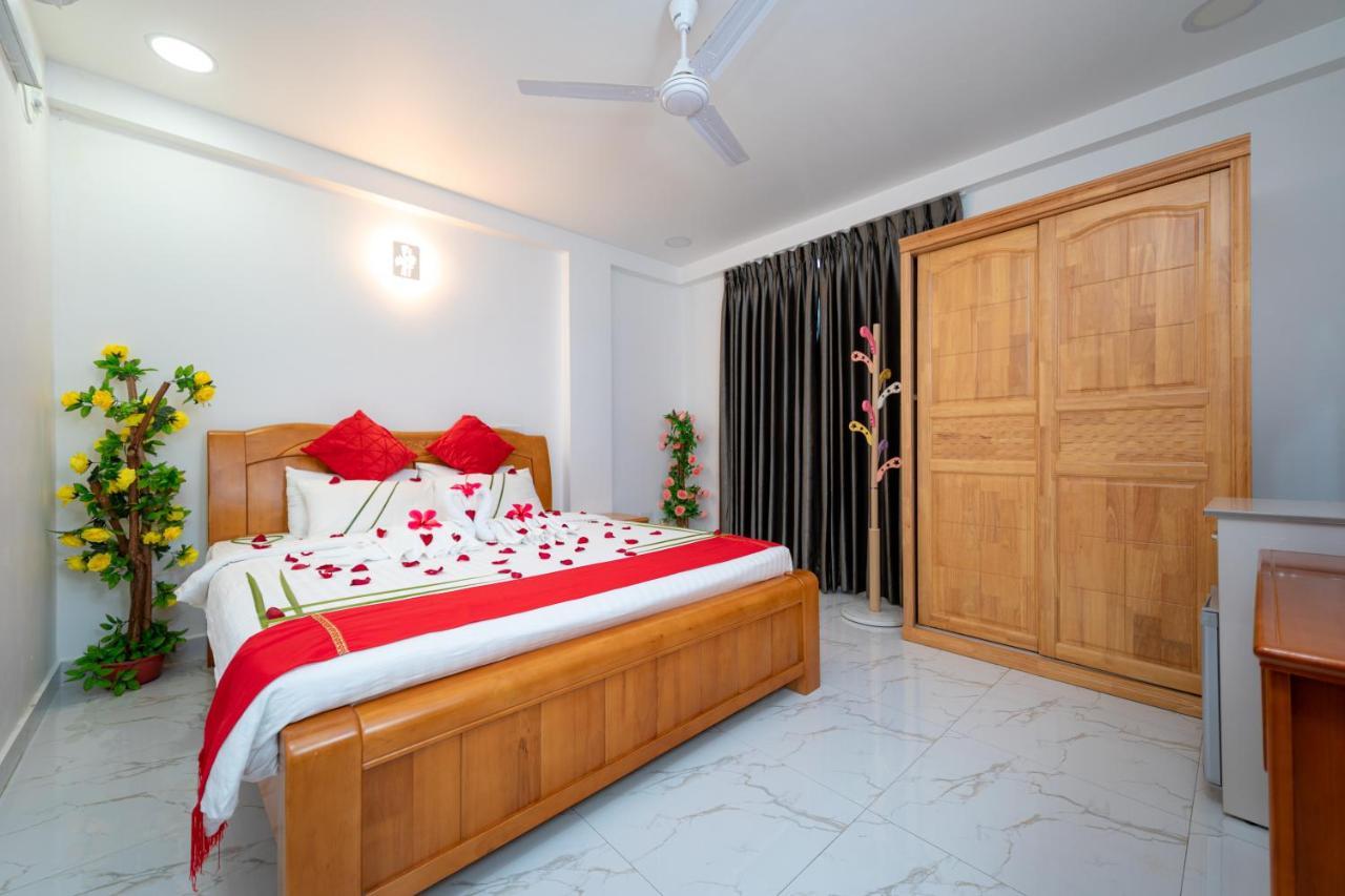 White Beach Holiday At Hulhumale' Exterior foto
