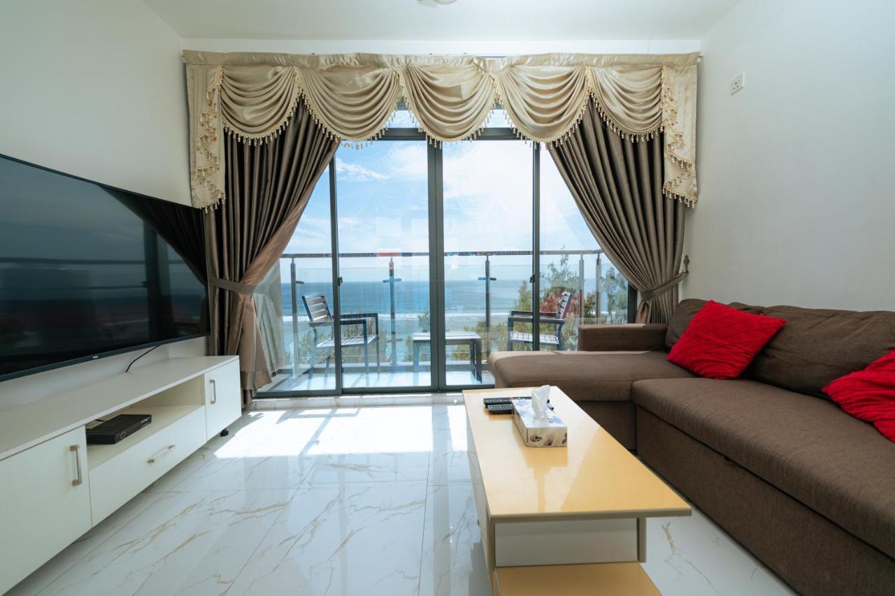 White Beach Holiday At Hulhumale' Exterior foto